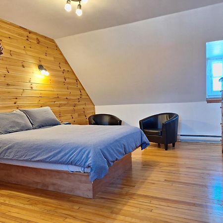 Auberge Le P'tit Bonheur Saint-Laurent-de-l'ile d'Orleans Eksteriør billede