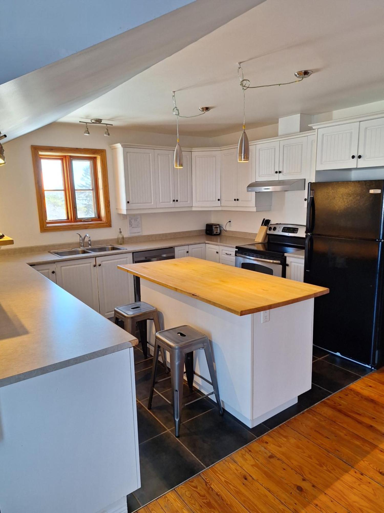 Auberge Le P'tit Bonheur Saint-Laurent-de-l'ile d'Orleans Eksteriør billede