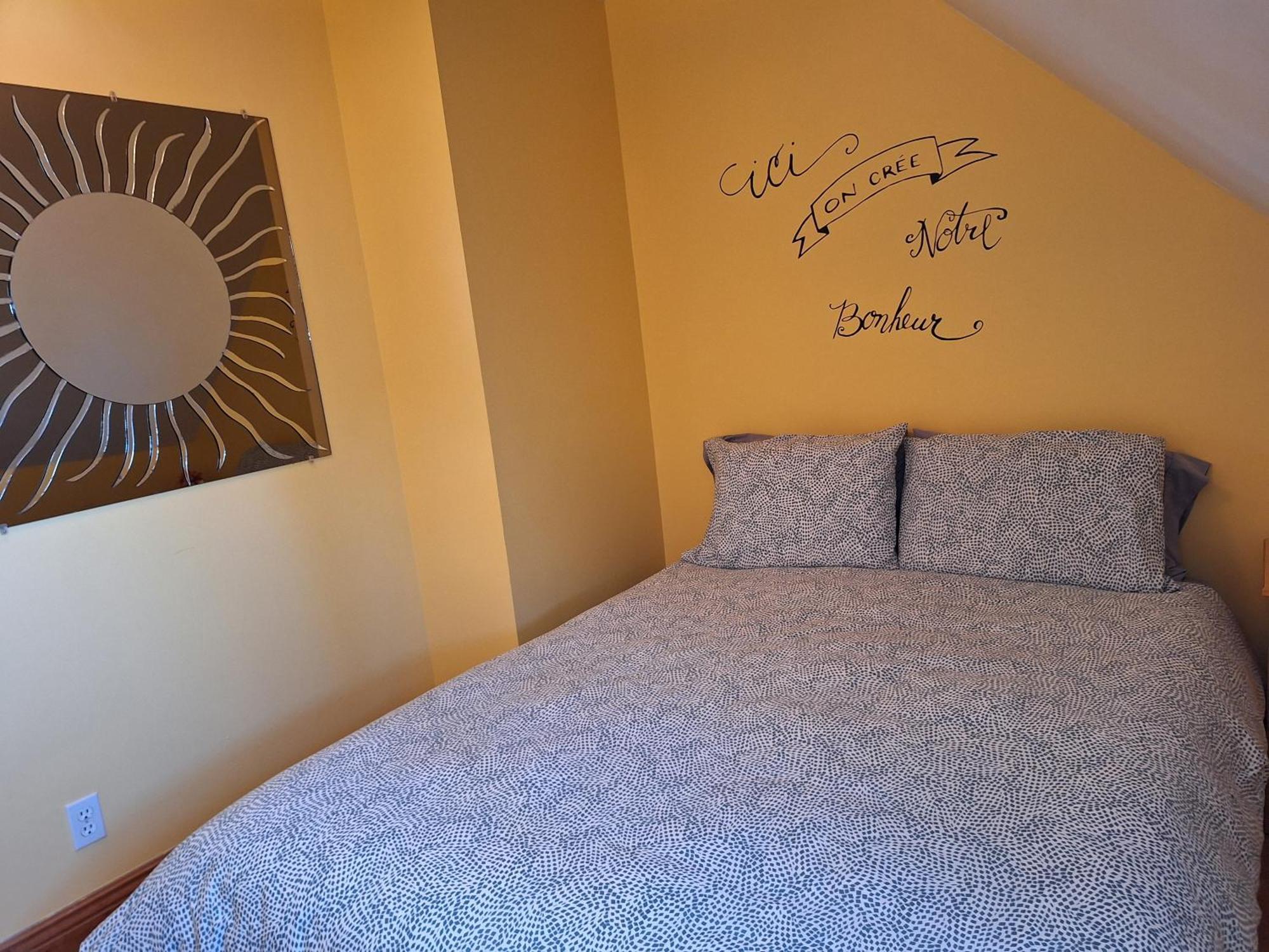 Auberge Le P'tit Bonheur Saint-Laurent-de-l'ile d'Orleans Eksteriør billede