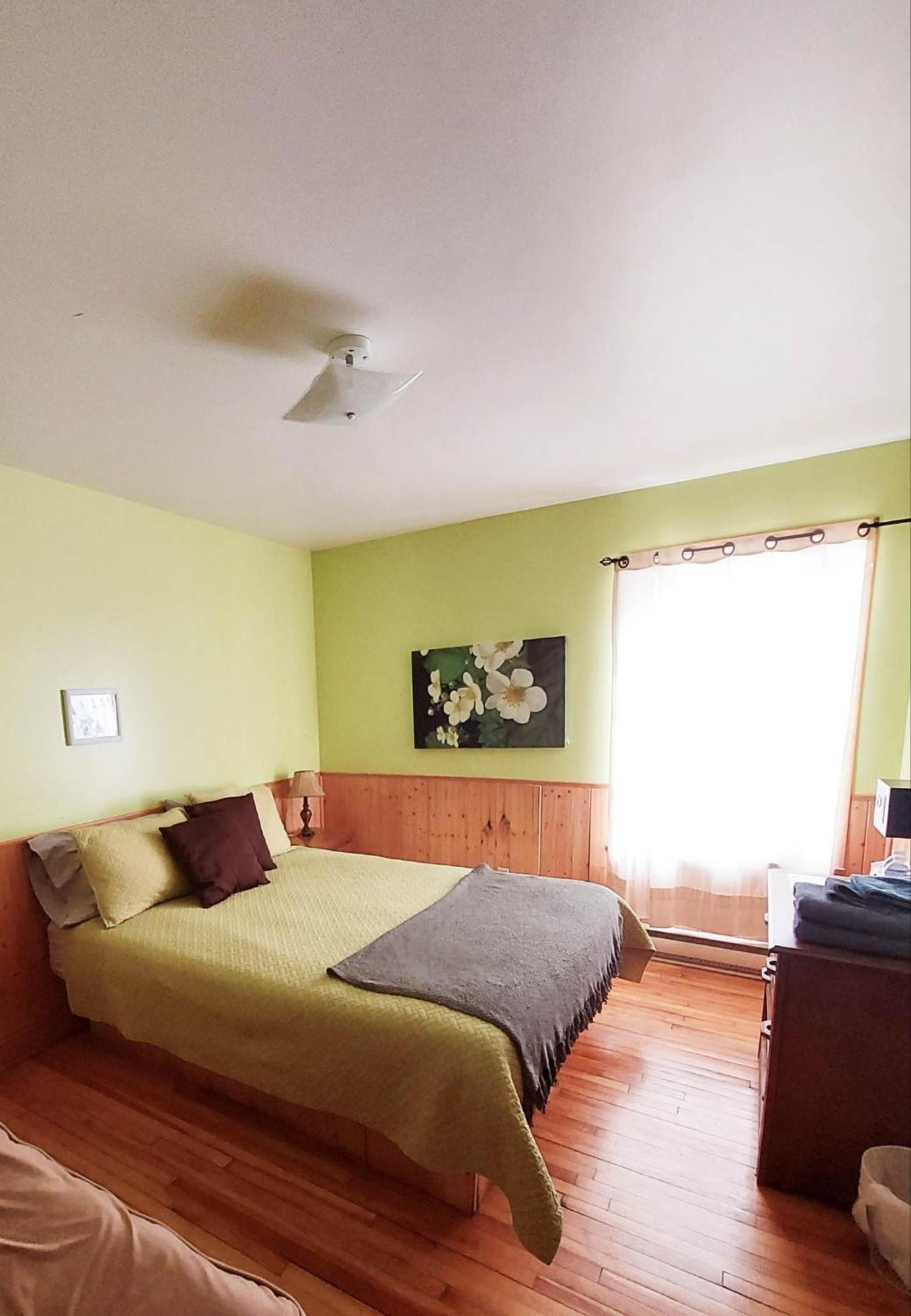 Auberge Le P'tit Bonheur Saint-Laurent-de-l'ile d'Orleans Eksteriør billede