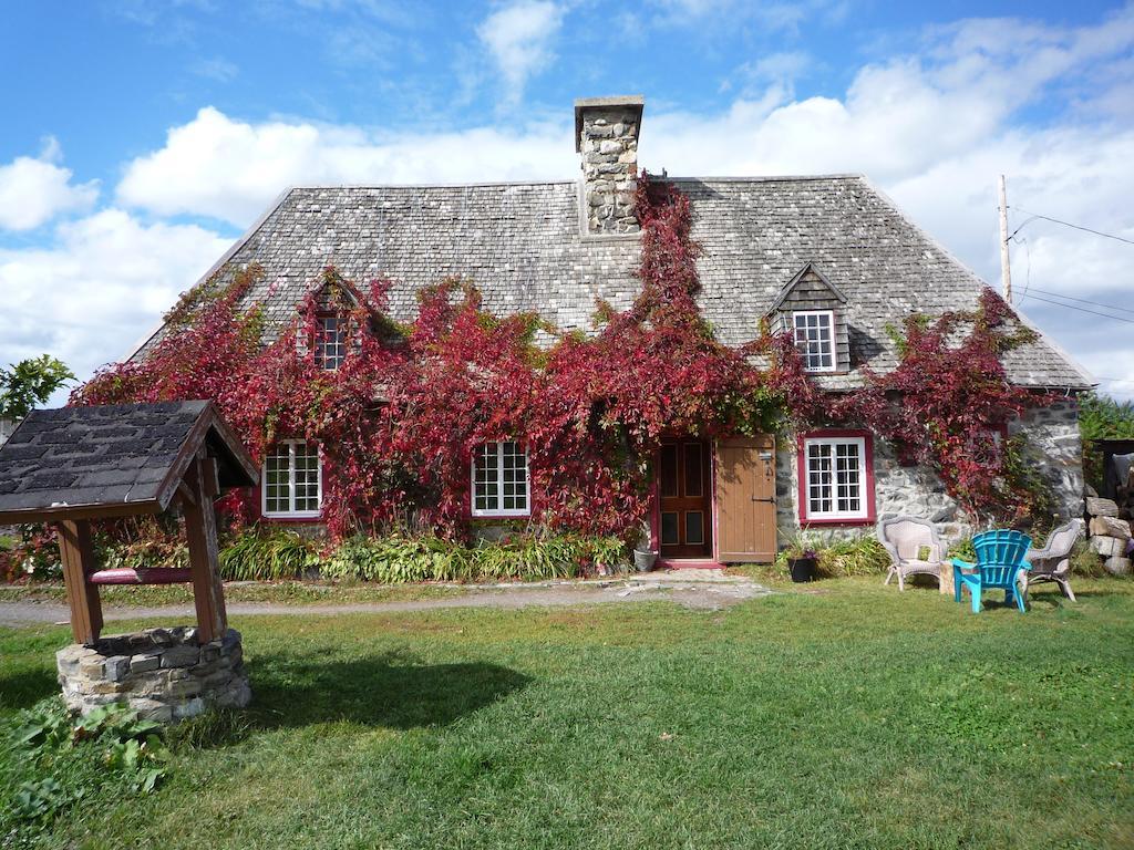 Auberge Le P'tit Bonheur Saint-Laurent-de-l'ile d'Orleans Eksteriør billede